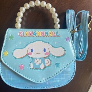 Cinnamoroll mini purse with pearl handle